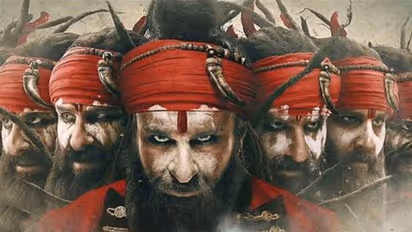 खूंखार विलेन का किरदरा निभाएंगे सैफ अली खान, पति के लुक देख करीना कपूर ने ऐसे किया रिएक्ट