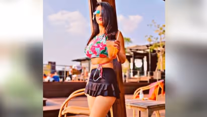 মনামির জীবনযাপনের বড় রহস্য ফাঁস, ভিডিও ভাইরাল সোশ্যাল মিডিয়ায়