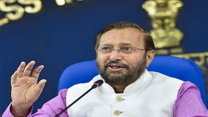 వాహనాలపై తగ్గనున్న జిఎస్టి.. త్వరలో ఆటోమొబైల్ పరిశ్రమకు మంచిరోజులు..: కేంద్ర మంత్రి