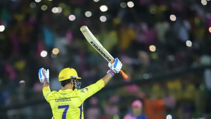 ধোনি না কোহলি, আইপিএলে কার সাথ দেবেন ভাগ্যদেবী, ভবিষ্যদ্বাণী করলেন বিখ্যাত জ্যোতিষী