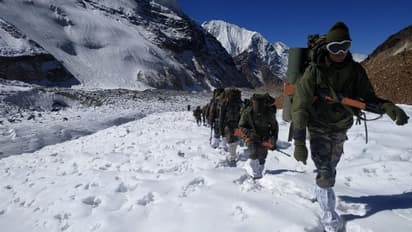 ভারতে উৎসবের মরশুমের মধ্যেই কি যুদ্ধের ঘুঁটি সাজাচ্ছে চিন, আকসাই চিনে ড্রাগনদের প্রস্তুতি