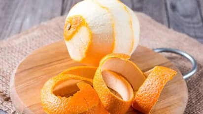 ഓറഞ്ചിന്റെ തൊലി കളയാതെ ഇങ്ങനെയൊന്ന് ചെയ്തുനോക്കൂ...