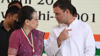 क्या कांग्रेस में राहुल के राजतिलक की हो रही हैं तैयारियां, करीबी को मिले अहम पद