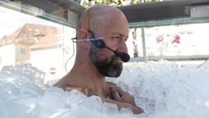 അടിവസ്ത്രം മാത്രം ധരിച്ച് രണ്ടര മണിക്കൂറോളം ഐസ് ക്യൂബുകള് നിറച്ച പെട്ടിയില്...