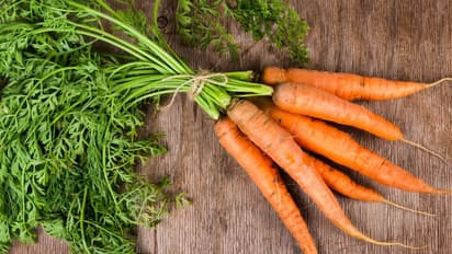 চোখের সমস্যা, মোক্ষম দাওয়াই হতে পারে গাজর, জেনে নিন কীভাবে