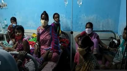 ফুচকার খাওয়ার পরই গায়ে জ্বর, পেটে কামড়, অসুস্থ হয়ে হাসপাতালে ভর্তি ৪৭ জন