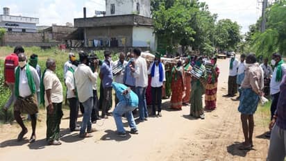 అమరావతిపై సంచలన వ్యాఖ్యలు... కొడాలి నాని దిష్టిబొమ్మకు శవయాత్ర (వీడియో)