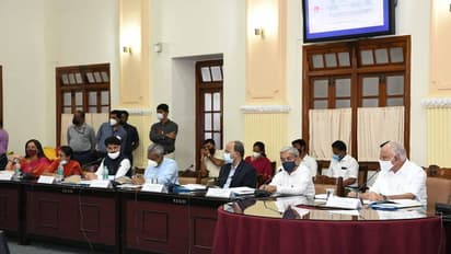 ಈ ಬಾರಿ ಮೈಸೂರು ದಸರಾದಲ್ಲಿ ಏನಿರುತ್ತೆ? ಏನಿರಲ್ಲ? ಇಲ್ಲಿವೆ ಸಭೆಯ ತೀರ್ಮಾನಗಳು