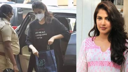 അറസ്റ്റിലായ നടി റിയ ചക്രവർത്തിയുടെ ടീഷർട്ട്  സോഷ്യല്‍ മീഡിയയില്‍ വൈറല്‍; കാരണം...