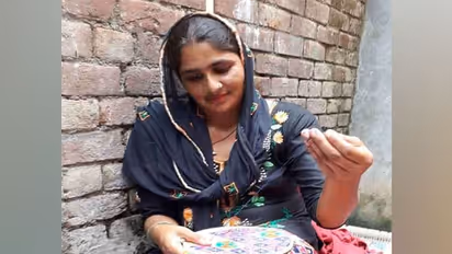 From struggling to make ends meet to earning rich profits, Shinderpal is a true example of women empowerment