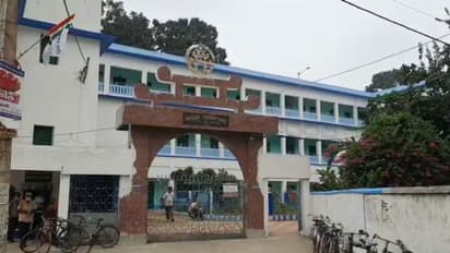 'মোটা টাকা দিলেই পরীক্ষায় বেশি নম্বর', চাঞ্চল্যকর অভিযোগ কলেজের ৩ অধ্য়াপকের বিরুদ্ধে