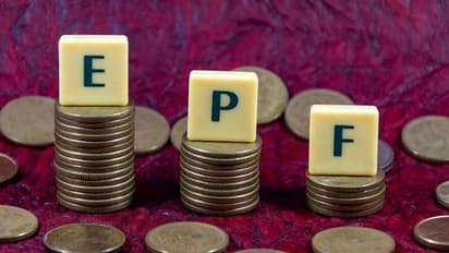 ఈపీఎఫ్ఓ కీలక నిర్ణయం.. రెండు దఫాలుగా వడ్డీరేటు చెల్లింపు..