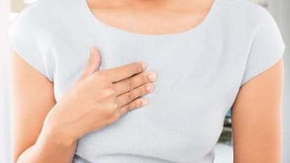 രാത്രിയില് നെഞ്ച് എരിച്ചിലുണ്ടാകാറുണ്ടോ? പരിഹാരമുണ്ട്...