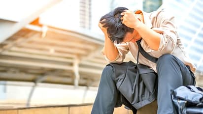 সম্পর্কে সমস্যা দেখা দিলে কোন রাশির কেমন প্রতিক্রিয়া হয়, জেনে নিন