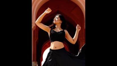 ஹோட்டலில் தங்கிய போது இந்த பொருட்களை திருடிய ராஷ்மிக்கா!