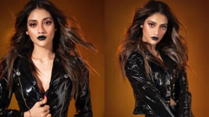 'মিড-নাইট ব্ল্যাক' -এ হটনেস অ্যালার্ট নুসরতের, কালো ঠোঁটের জাদুতে কাঁপছে নেটদুনিয়া