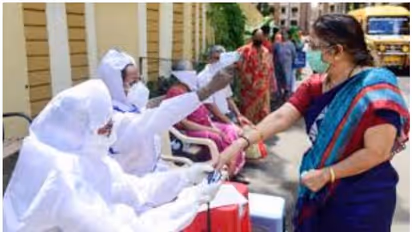 করোনা নিয়ে মৃত্যু ফের বাড়িয়ে তুলছে আশঙ্কা, কী অবস্থা কলকাতার, দেখুন ছবি