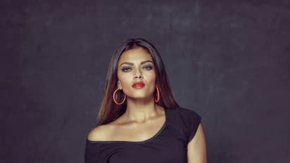 17 வயது நடிகையை படுக்கைக்கு அழைத்த பிரபல இயக்குநர்... பகீர் ‘மீடூ’ புகார்...!