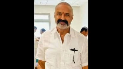 నర్సులకు ఎప్పుడూ సరైన గౌరవం దక్కదుః బాలకృష్ణ