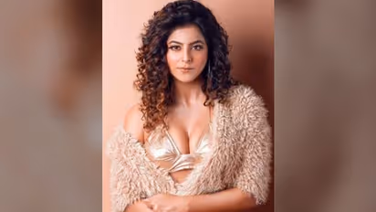 '৩৪-২৬-৩৪' সুপারহট সেক্সি ফিগার আর চান না অলিভিয়া, মোটা হতে 'পেটো ডায়েট'-এ ঝুঁকলেন নায়িকা