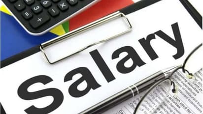 சம்பளத்தை குறைக்க மறுக்கும் நடிகர்கள்... சாட்டையை சுழட்டிய தயாரிப்பாளர்கள் சங்கம்...!