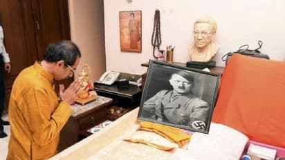 क्या कंगना रनौत का ऑफिस तुड़वाने से पहले उद्धव ठाकरे ने किया हिटलर को प्रणाम? वायरल तस्वीर पर न करें विश्वास