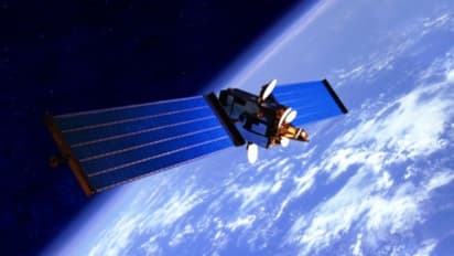 লাদাখে ভারতীয় সেনাদের বিভ্রান্ত করতে নয়া কৌশল, বেজিং ভাইরাল করছে উপগ্রহ চিত্র