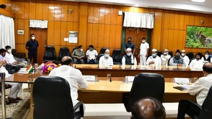 ಸಿಎಂ ಬಿಎಸ್‌ವೈ ಭೇಟಿಯಾದ ಮುಸ್ಲಿಂ ನಿಯೋಗ: ಮಹತ್ವದ ಬೇಡಿಕೆ ಇಟ್ರು