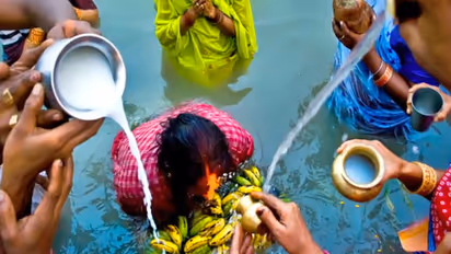 మహాలయ అమావాస్య రోజు ఏం చేయాలి..?