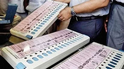 বিজেপি-র ভোটাররাই ভোট দিতে চাইছেন না নীতীশ কুমার-কে, আর কী তথ্য দিল লোকনীতি-সিএসডিএস ওপিনিয়ন পোল