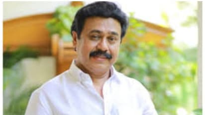 തന്‍റെ പുതിയ ചിത്രങ്ങള്‍ക്ക് ചുറ്റും പഴയ  ഊരു വിലക്കിന്‍റെ കാണാപ്രേതങ്ങൾ കറങ്ങി നടക്കുന്നുവെന്ന് വിനയന്‍