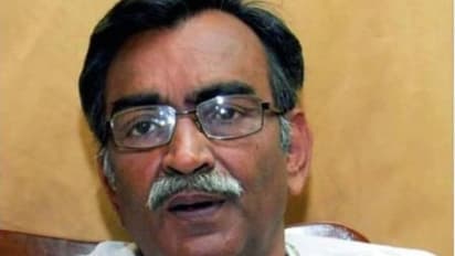 কোয়ারেন্টিনে সূর্যাকান্ত মিশ্র, রাজ্য়ের প্রাক্তন স্বাস্থ্যমন্ত্রীর স্ত্রী করোনায় আক্রান্ত