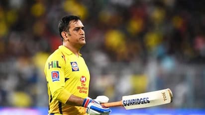 আইপিএলে ধোনির ভিন্ন ধারার ৫টি রেকর্ড, প্রথম ম্যাচের আগে যা জানতেই হবে আপনাকে