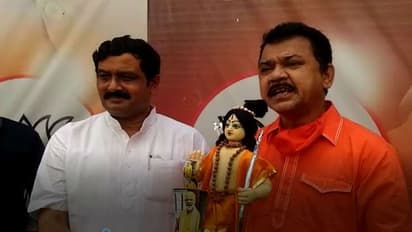 প্রধানমন্ত্রীর জন্মদিন, মোদিকে ক্ষীরের তৈরি শ্রীরাম মূর্তি উপহার বিজেপির