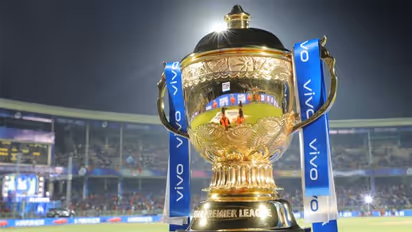 దుబాయ్లో IPL... కీలకంగా మారనున్న పేసర్లు, టాస్