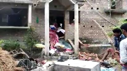 অপহৃত ছাত্রের দেহ উদ্ধার ঘিরে উত্তেজনা-ভাঙচুর, দেখুন সেই ছবি