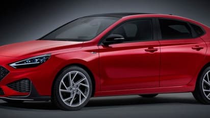 i30യെ പരിഷ്‍കരിക്കാന്‍ ഹ്യുണ്ടായി