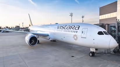 एसिडिटी ने कराई दिल्ली-बेंगलुरू फ्लाइट की इमरजेंसी लैंडिंग, घंटे भर परेशान रहे यात्री और केबिन क्रू