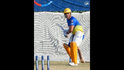 আইপিএল শুরুর আগে চেন্নাইয়ের শেষ অনুশীলন, কেন মুচকি হাসলেন ধোনি