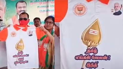 “தமிழ் எங்கள் வேலன், ஹிந்தி நம்ம தோழன்”... காயத்ரி ரகுராம் வெளியிட்ட நியூ டி-சர்ட்...!