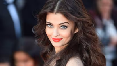 ಪಾಕಿಸ್ತಾನಿ ಮಾಜಿ ಅಧ್ಯಕ್ಷ ಆಸಿಫ್ ಅಲಿ ಜರ್ದಾರಿ ಐಶ್ವರ್ಯಾ ರೈ  ಶೋಗೆ 10 ಕೋಟಿ ರೂ ನೀಡಿದ್ದರಂತೆ!