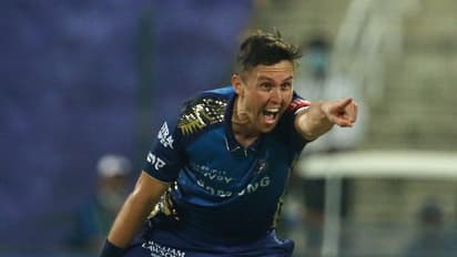 சிஎஸ்கேவிற்கு செம நெருக்கடி.. முதல் 2 ஓவர்களில் 2 ஓபனர்களும் காலி