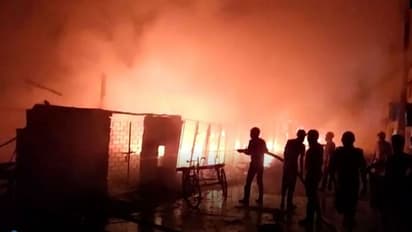 দিঘার মৎসবন্দরে ভয়াবহ অগ্নিকাণ্ড, মোহনা বাজারে আগুন লেগে প্রচুর ক্ষয়ক্ষতি