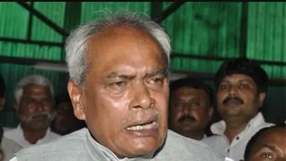 ഇരട്ടക്കൊലപാതകം: വിചാരണക്കോടതി വെറുതെവിട്ട മുന്‍ എംപിക്ക് ജീവപര്യന്തം തടവുശിക്ഷ വിധിച്ച് സുപ്രീംകോടതി