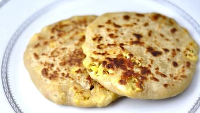 உங்க வீட்ல முட்டையும் கோதுமை மாவும் இருக்கா..? ருசியான சுவையில் டிபன் ரெடி.. ரெசிபி இதோ!