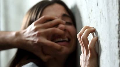 13 வயது சிறுமியை பலாத்காரம் செய்த 16 வயது சிறுவன்... 3 மாதம் கர்ப்பத்தால் அதிர்ந்து போன மருத்துவர்கள்..!