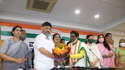 ಡಿಕೆಶಿ ಸಮ್ಮುಖದಲ್ಲಿ ಕಾಂಗ್ರೆಸ್ ಸೇರ್ಪಡೆಯಾದ ಸಾಮಾಜಿಕ ಹೋರಾಟಗಾರ್ತಿ..!