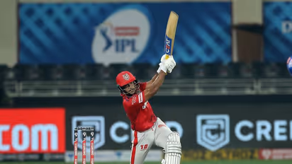 ಮ್ಯಾನ್‌ ಆಫ್‌ ದಿ ಮ್ಯಾಚ್ ಅಂಪೈರ್‌ಗೆ ಕೊಡ್ಬೇಕಿತ್ತು ಎಂದ ಸೆಹ್ವಾಗ್..!