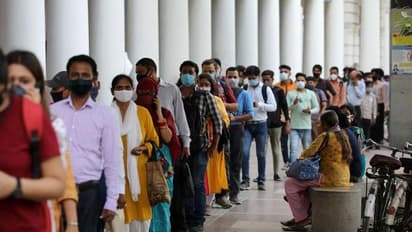 টানা ৫ দিন পর দৈনিক আক্রান্ত ৯০ হাজারের নিচে, ভারতে এখনও হয়নি গোষ্ঠী সংক্রমণ, দাবি স্বাস্থ্যমন্ত্রীর