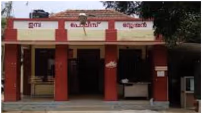 17കാരികൾ ഇൻസ്റ്റഗ്രാം സുഹൃത്തുക്കൾക്കൊപ്പം ബാറിലെത്തി മദ്യപിച്ച ശേഷം ഉപദ്രവിക്കപ്പെട്ട സംഭവത്തിൽ വിശദ അന്വേഷണം